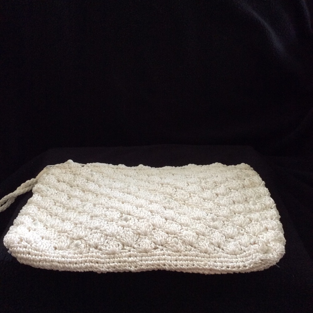Vintage Ivory clutch crocheted- EUC vintage purse - Picture 3 of 6